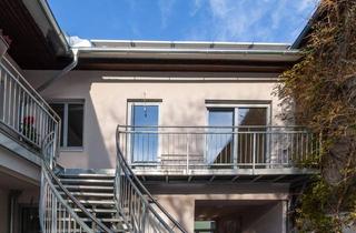 Wohnung kaufen in 7121 Weiden am See, Eigentumswohnung im Obergeschoß eines Streckhofes in Weiden am See