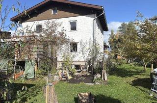 Haus kaufen in 5111 Bürmoos, Attraktives Zweifamilienhaus mit großem Garten!