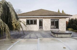 Haus kaufen in 6973 Höchst, Bungalow mit Garagengebäude