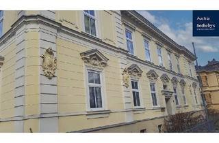 Wohnung kaufen in 3390 Melk, Altbau-Juwel mit Garten und Panoramablick auf Stift Melk