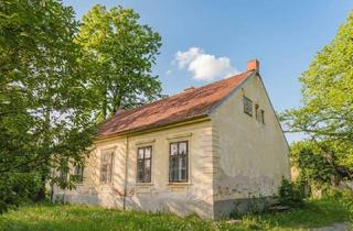 Haus kaufen in 2823 Pitten, Traumhafte Liegenschaft in Pitten – Großzügiges Bauland mit charmantem Altbestand