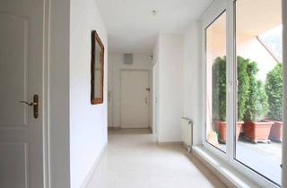 Wohnung kaufen in 2500 Baden, CHARMANTE 3,5-ZIMMER-WOHNUNG inkl. Terrasse mit atemberaubendem Blick auf die Burgruinen