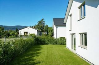 Haus kaufen in 2512 Tribuswinkel, Neubau trifft Natur – zwei freistehende Massivhäuser mit 160m2 Wohnfläche, Pool und bis zu 544m2 Garten in Ruhelage