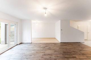 Doppelhaushälfte kaufen in 2514 Wienersdorf, Geräumige Doppelhaushälfte in Wienersdorf mit Terrasse & Garten