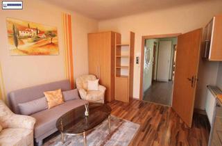 Wohnung kaufen in 1100 Wien, Dachgeschoß, 2 Terrassen, Klimaanlage und direkt bei der U1!