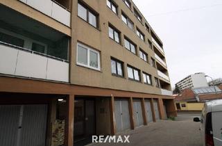 Wohnung kaufen in 1140 Wien, Wohnung mit Loggia und guter Raumaufteilung – ideal für eine umfassende Erneuerung