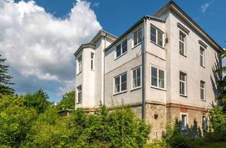 Anlageobjekt in Mühlgasse, 2540 Bad Vöslau, ++NEU++ Tolle Zinsvilla mit uneinsehbarem Grund in Bad Vöslau, großes Ausbaupotenzial!