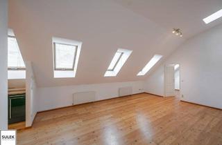 Wohnung mieten in Schwedenplatz, 1010 Wien, Wohnen in der Innenstadt: 2 Zimmer DG Wohnung - klimatisiert - modern ausgestattet - ab sofort beziehbar!