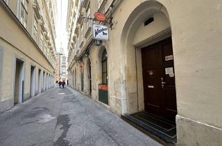 Geschäftslokal mieten in Fleischmarkt, 1010 Wien, 1. Bezirk: Großes Geschäftslokal in Seitengasse (Wolfengasse) am Fleischmarkt zu vermieten