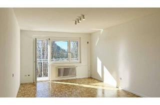 Wohnung mieten in Humboldtstrasse 57, 8010 Graz, Garconniere mit Balkon und Traum-Ausblick auf Schlossberg - generalsaniert und provisionsfrei!