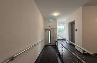 Büro zu mieten in 5110 Oberndorf bei Salzburg, Neu, sichtbar, unschlagbar: Deine Bürofläche mitten im Zentrum!