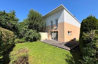 Reihenhaus kaufen in 4863 Seewalchen am Attersee, LEISTBARES ATTERSEEFEELING! Passiv-Eckreihenhaus mit sonnigem Eigengarten, Einzelgarage und Parkplatz im Zentrum von Seewalchen am Attersee