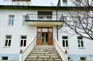 Villen zu kaufen in Baumgartenstraße, 1140 Wien, Jahrhundertwendevilla mit Seltenheitswert – im Bestand nutz- und renovierbar oder als attraktives 4-Parteien-Projekt übernehmbar