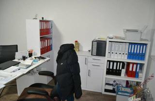 Büro zu mieten in 2401 Fischamend-Dorf, Attraktives Büro in perfekter Flughafennähe - zur Mitbenützung 1 x pro Woche - für Firmensitz - 108,-- € all inclusive netto!!! Büro nur an Vorsteuerabzugsberechtigte vermietbar