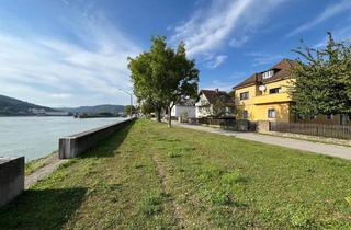 Mehrfamilienhaus kaufen in 3680 Persenbeug, Tell Us Your Price! Idyllisches Haus mit 2 Wohneinheiten im Dornröschenschlaf in Einzigartiger Lage an der Donau Persenbeug Zentrum