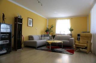 Haus kaufen in 4310 Mauthausen, Großes Grundstück mit schönem Bungalow in Siedlungsrandlage!