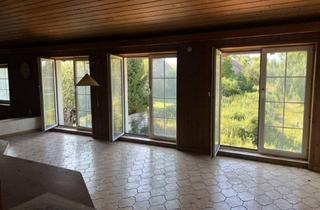 Villen zu kaufen in 2125 Bogenneusiedl, HOCHLEITHEN/BOGENNEUSIEDL: Wohnhaus für die Großfamilie / WG / Retreat / mit großzügigem Garten, viel Potential und freier Baufläche