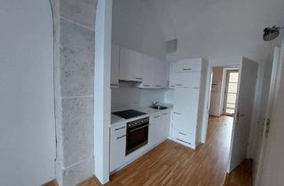 Wohnung mieten in 7100 Neusiedl am See, Residieren im Schloss! Haus 2 Top 6