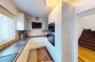 Wohnung kaufen in 6473 Wenns, Neuer Preis! Modernisierte 4-Zimmerwohnung mit malerischer Aussicht in Wenns!