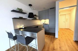 Wohnung kaufen in Elisabethkai, 5020 Salzburg, PROVISIONSFREI! Generalsanierte Garconniere mit Balkon und Tiefgaragenplatz am Elisabethkai