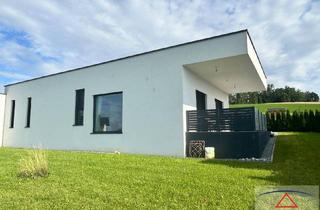 Haus kaufen in 4675 Weibern, TOLLER - Neuwertiger Bungalow mit Doppelgarage in ländlicher Lage!