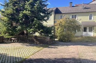 Haus kaufen in 2540 Bad Vöslau, Renovierungsbedürftiges Apartmenthaus (3 Häuser!) – Ihr neues Investitionsprojekt! Wohnen, Praxis oder Ordination