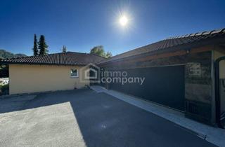 Haus kaufen in 6845 Hohenems, ! Top-Angebot ! Luxuriöser Bungalow, hochwertige Ausstattung, zentrumsnahe, sonnige Ruhelage, Hohenems, Grenznähe: Schweiz 4 km / Liechtenstein 20 km / D 26 km, sehr geräumige 3-er-Garage/FB, Sackgasse, Vielzahl privater Außenstellplätze.