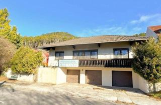 Haus kaufen in 2563 Pottenstein, [06702] Vollunterkellerter Bungalow mit schöner Aussicht