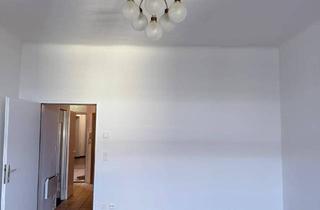 Wohnung kaufen in Burggasse 123, 1070 Wien, Charmante Altbau-Garconniere in Toplage des 7. Bezirks – Sofort bezugsfrei