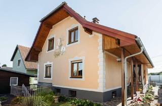 Haus kaufen in 8435 Wagna, 8430 Leibnitz: Großes Zweifamilienhaus in zentraler Lage - ideal für Mehrgenerationen