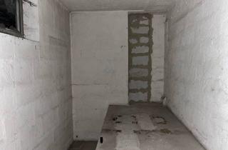 Gewerbeimmobilie mieten in 2320 Schwechat, Mischekgasse - 7,75m2 großes Lager im Keller zu mieten