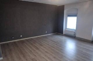 Wohnung mieten in Wienerstrase, 2432 Schwadorf, Geräumige 2-Zimmer Altbauwohnung mit Einbauküche