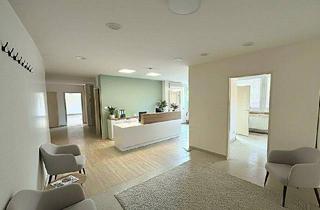 Loft kaufen in Schillerplatz, 4020 Linz, Große Eigentumswohnung / Loft mit 157 m² in Toplage beim Schillerplatz – vielseitig adaptierbar! + TG-Platz