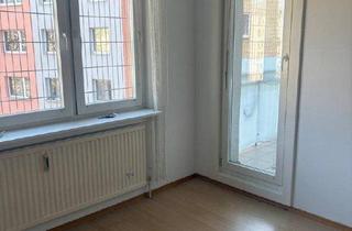 Wohnung kaufen in 1200 Wien, 3 Zimmerwohnung in saniertem Wohnhaus perfekt gelegen mit Loggia