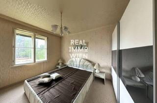 Wohnung kaufen in 2500 Baden, Charmante 2-Zimmer-Wohnung in Baden: Ihr sanierungsbedürftiges Juwel mit großem Potenzial