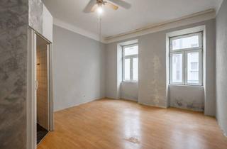 Wohnung kaufen in Eckertgasse, 1100 Wien, ++Notverkauf++ Kompaktes Altbau-Apartment mit viel Potenzial - perfekt für kreative Lösungen