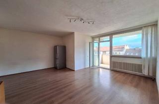 Wohnung kaufen in Innrain 100, 6020 Innsbruck, Super eingeteilte Wohnung mit Renovierungsbedarf!