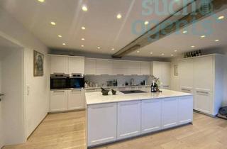 Villen zu kaufen in 8044 Graz, Exklusive Luxusvilla mit Reitanlage – 2,4 HA Traumgrundstück