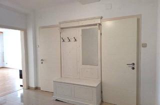 Wohnung kaufen in 1110 Wien, 2-Zimmer-Wohnung mit großer Wohnküche auf 67 m² und großer Loggia