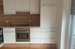 Wohnung mieten in Marktplatz, 4910 Ried im Innkreis, Helle, sonnige 2-Zimmer Wohnung mit sehr großer sonniger Loggia im Zentrum von Ried