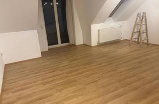 Wohnung mieten in Margarethen 39/3, 4020 Linz, Helle Dachgeschoßwohnung in Linz: 3 Zimmer, Balkon und moderne Ausstattung!