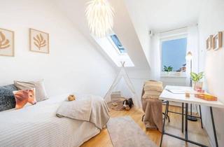 Wohnung kaufen in 5202 Neumarkt am Wallersee, Stilvolle Dachgeschosswohnung mit Dachterrasse und Weitblick in Neumarkt am Wallersee