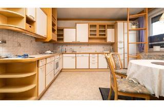 Einfamilienhaus kaufen in 2170 Poysdorf, Charmantes Haus mit Entwicklungspotenzial im Herzen von Poysdorf