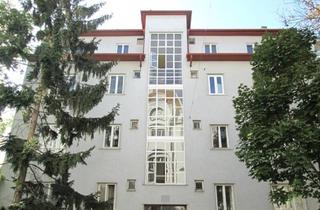 Anlageobjekt in Wertheimsteinpark, Döblinger Hauptstraße, Hohe Warte, 1190 Wien, Interessantes kleines Zinshaus mit viel Potential in bester Lage nächst Wertheimsteinpark und Hohe Warte!