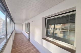 Wohnung kaufen in 1100 Wien, Helle 2-Zimmer-Wohnung mit verglaster Loggia und separater Küche – zentral gelegen