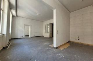Wohnung kaufen in 1090 Wien, GROSSZÜGIGE 2 ZIMMER WOHNUNG ZUM SELBER GESTALTEN BEIM SERVITENVIERTEL