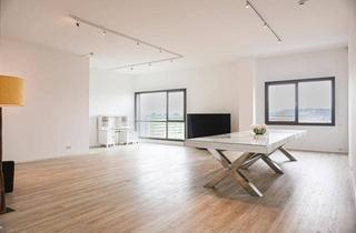 Penthouse kaufen in Siezenheimerstraße, 5020 Salzburg, Salzburg-Basis für Unternehmer: Gewerbliches Luxus-Loft mit Wohnrecht. Der ideale Firmensitz für Ihre Österreich-Dependance.