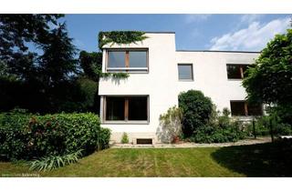 Villen zu kaufen in Ruckerlberggasse, 8010 Graz, ARCHITEKTENVILLA AM RUCKERLBERG – Zeitlose Eleganz in bester Grazer Lage!