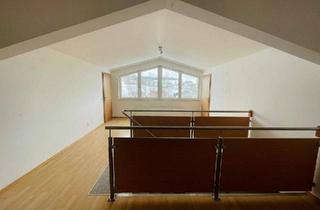 Wohnung mieten in 4150 Rohrbach, 110 m² Dachgeschosswohnung mit Weitblick und Einbauküche; WG geeignet!