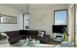 Haus kaufen in 4863 Seewalchen am Attersee, Wohnhaus mit Attersee-Seeblick und Seezugang in Litzlberg/Seewalchen, 2 Wohneinheiten.